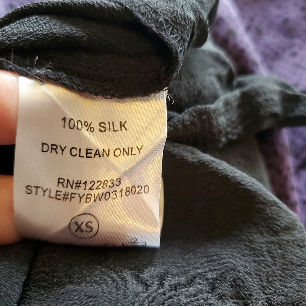 Foreign Exchange 100% Silk Purple + Black Spotted Sleeveless Romper Size XS - Picture 12 of 12